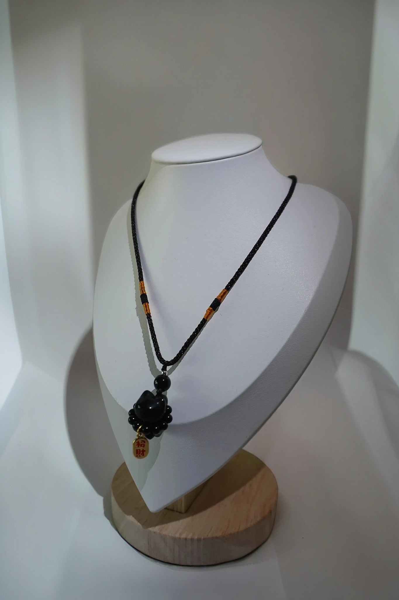Black Quartz Maneki-Neko Pendant Necklace
